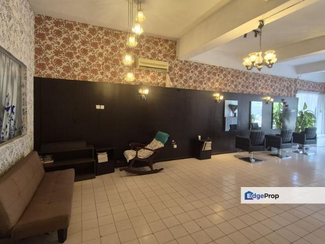 Shop for sale in Bukit Ledang, Johor