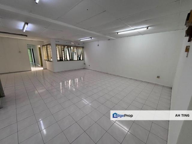 Shop for rent in Plentong, Johor