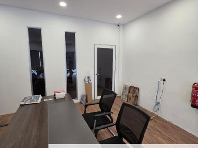 Warehouse for rent in Plentong, Johor