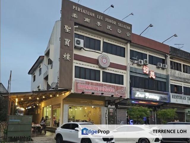 Shop for rent in Bukit Ledang, Johor