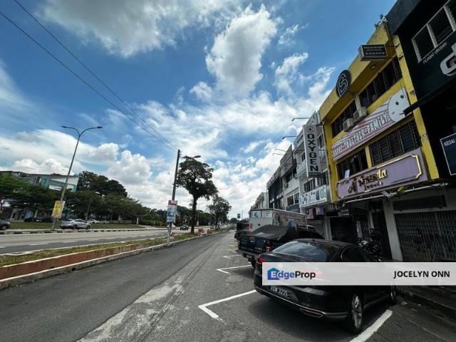 Shop for sale in Kediaman Kakitangan Daerah JKR Johor Bahru, Iskandar Puteri