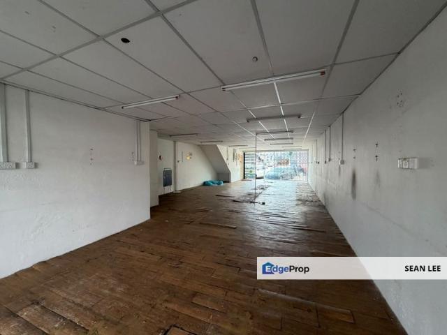 Shop for rent in Bukit Ledang, Johor