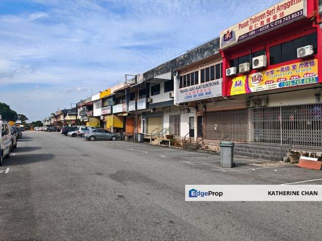 Shop for sale in Bukit Ledang, Johor