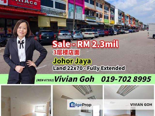 Shop for sale in Taman Johor Jaya, Plentong