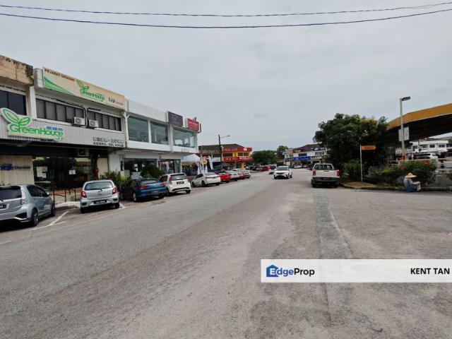 Shop for sale in Plentong, Johor