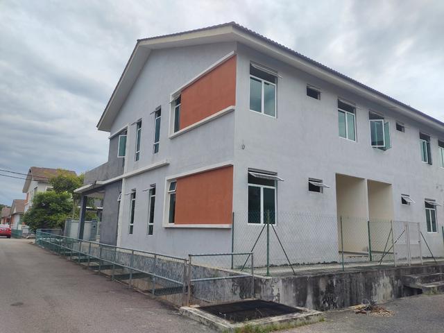 Terraced House for sale in Batu Kikir, Negeri Sembilan