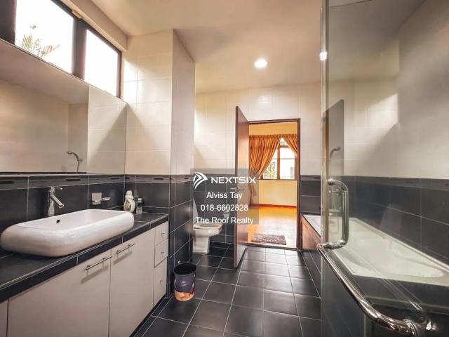Residential House for sale in Interior Division, Sabah