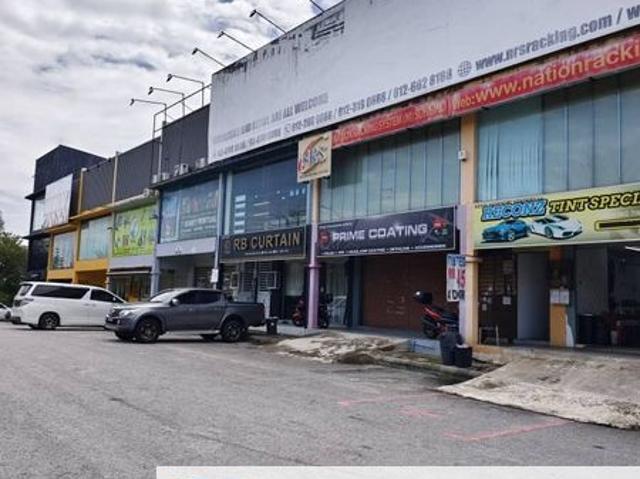 Shop for rent in Kajang, Langat