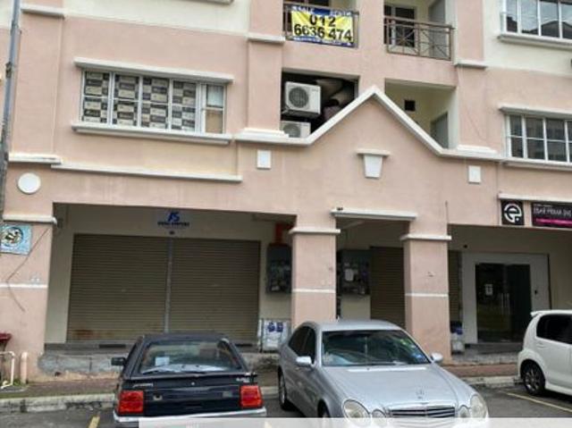 Shop for sale in Kajang, Langat