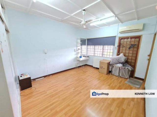 House for sale in Desa Bunga Raya, Majlis Perbandaran Kajang