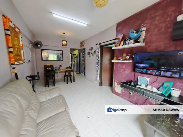 Flat for sale in Kajang, Langat