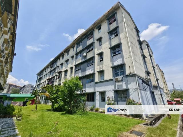 Flat for sale in Kajang, Langat