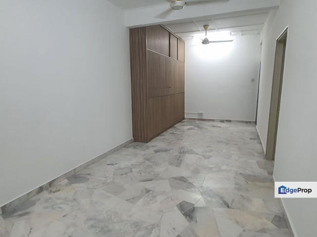 House for rent in Kajang, Langat