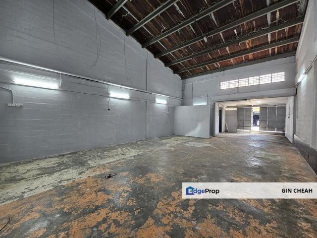 Warehouse for sale in Kajang, Langat