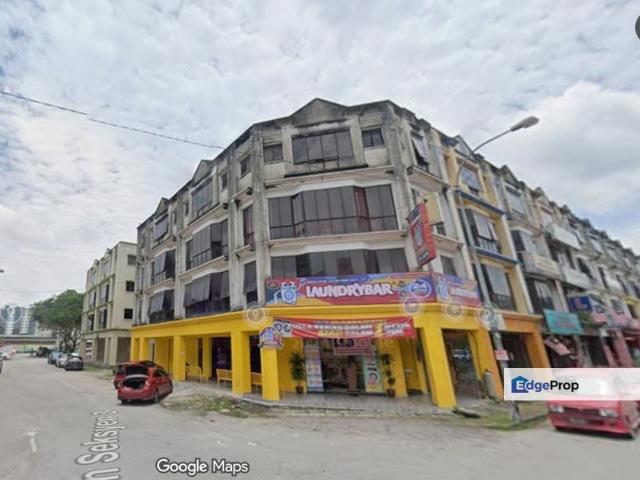 Shop for sale in Kajang, Langat