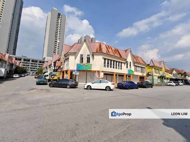 Shop for rent in Kajang, Langat