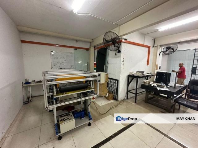 Warehouse for sale in Kajang, Langat