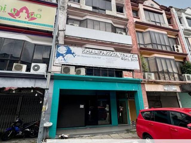 Shop for sale in Kajang, Langat