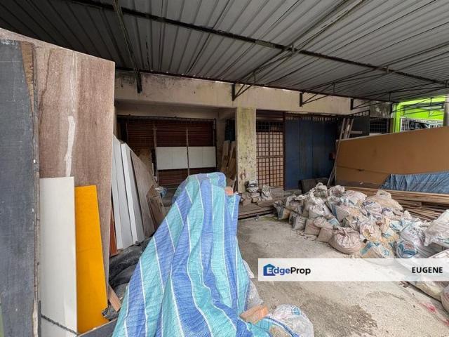 Warehouse for sale in Kajang, Langat