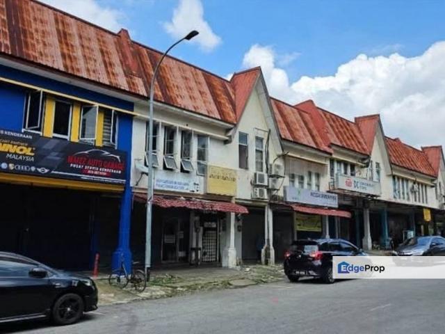 Shop for rent in Kajang, Langat