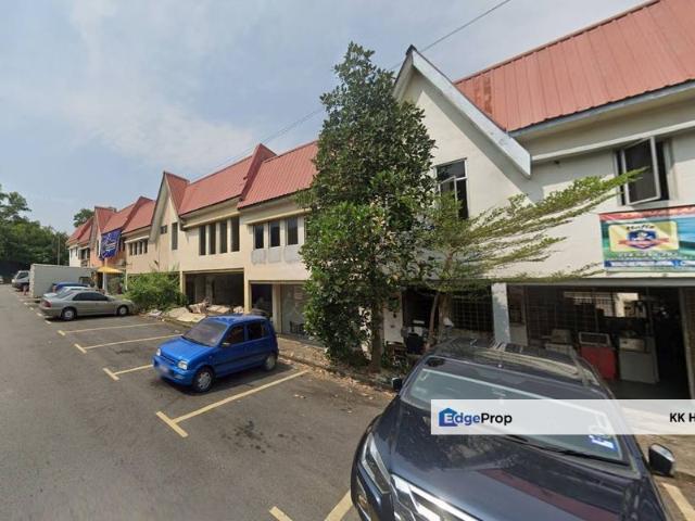 Shop for rent in Kajang, Langat
