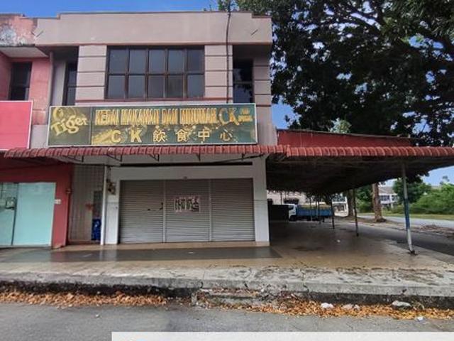 Shop for sale in Perak