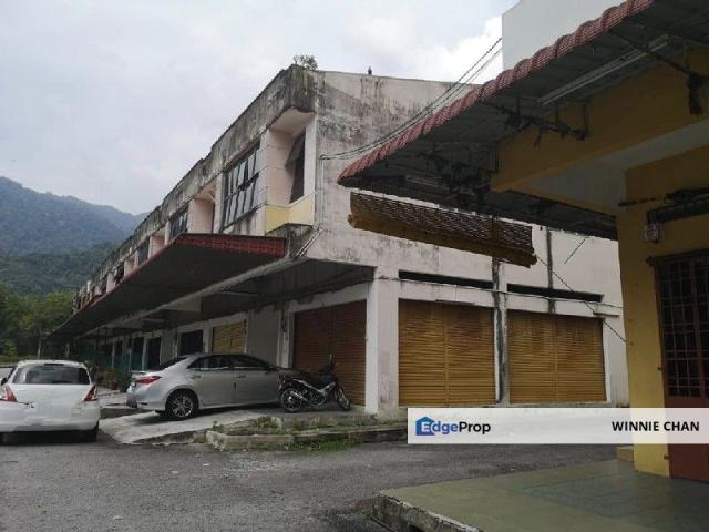 Shop for sale in Perak