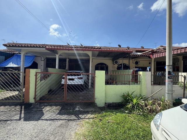 Terraced House for sale in Muar
