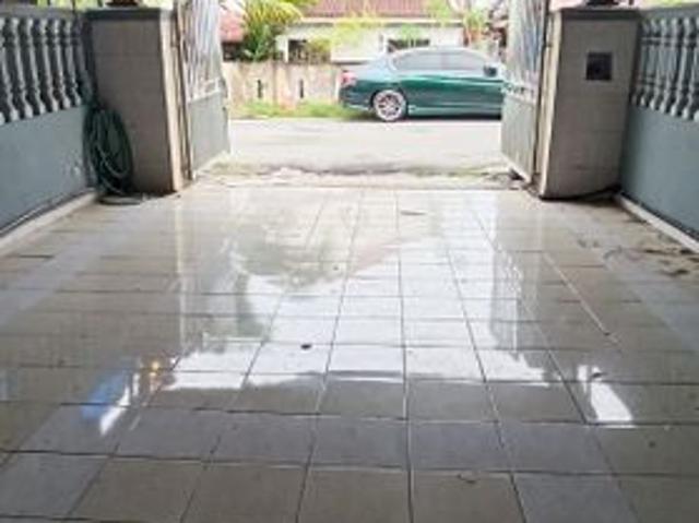 House for sale in Kajang, Langat