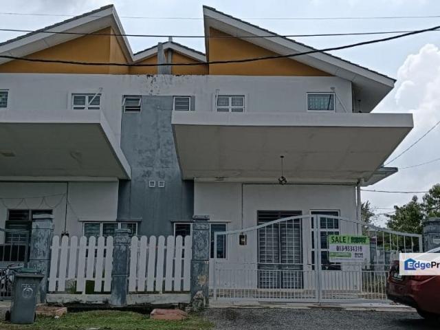 House for sale in Malaka