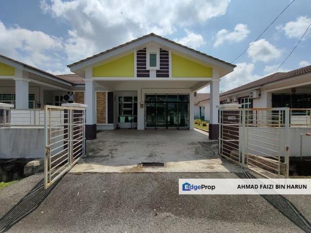 House for sale in Gemencheh, Tampin