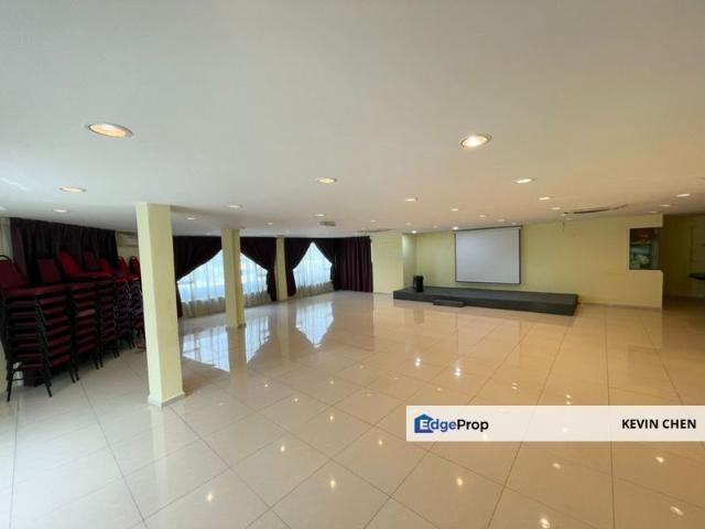 Shop for rent in Kajang, Langat