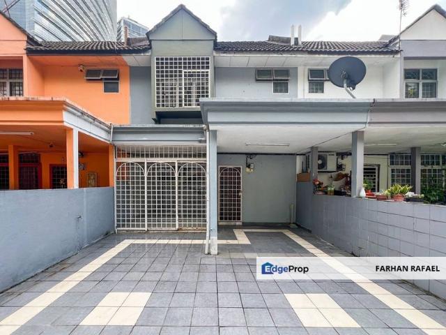 House for sale in Petaling, Damansara Damai