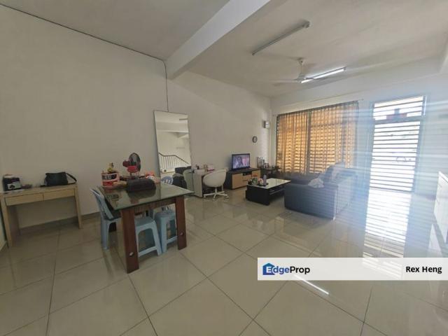 House for sale in Taman Kempas Indah, Johor Bahru