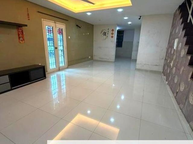 House for sale in Taman Kempas Indah, Johor Bahru