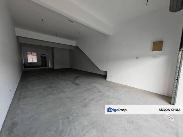 Shop for rent in Taman Kempas Indah, Johor Bahru
