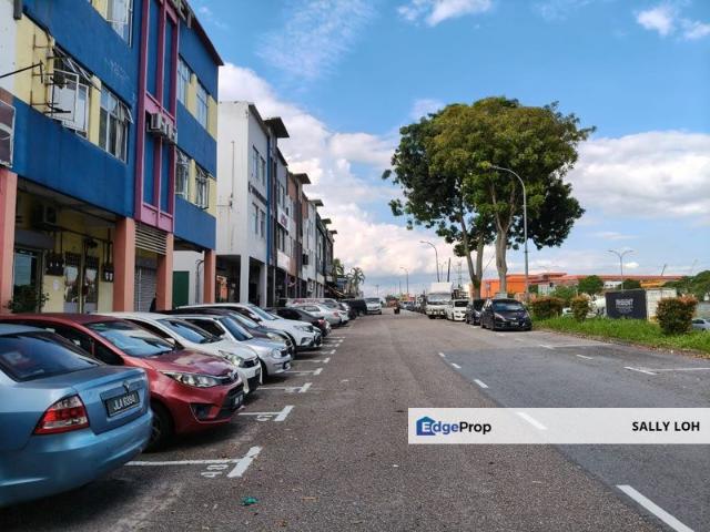 Shop for rent in Johor
