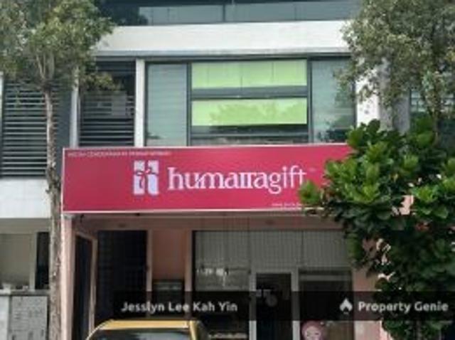 Shop for rent in Alam Impian, Selangor