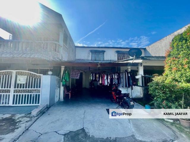 House for sale in Langat, Selangor
