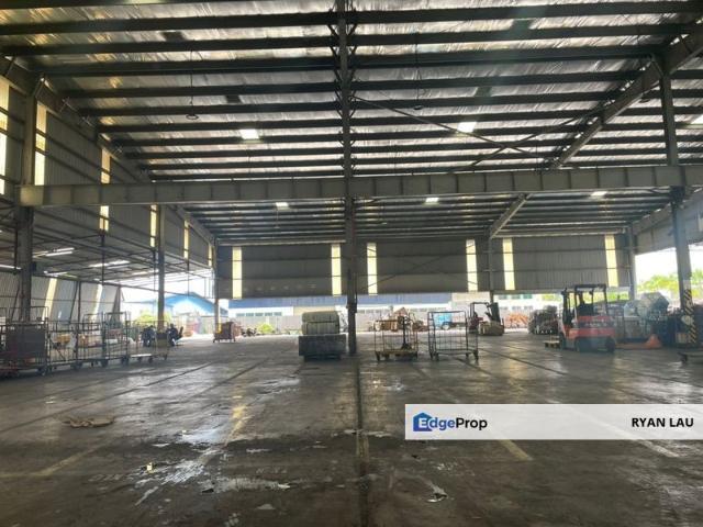 Warehouse for rent in Taman Kepong, Kepong