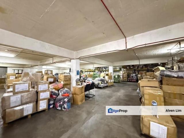 Warehouse for rent in Kepong, Kuala Lumpur
