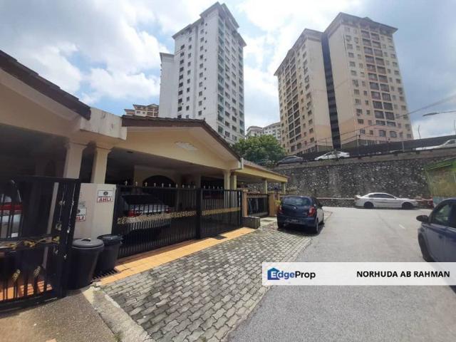 House for sale in Kuala Lumpor, Selangor