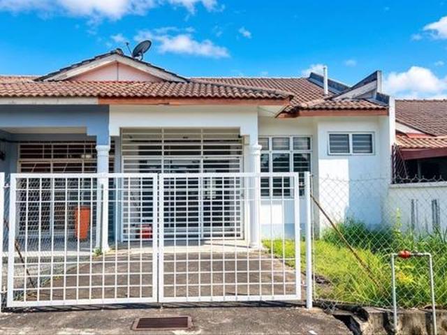Terraced House for sale in Sendayan Village, Negeri Sembilan