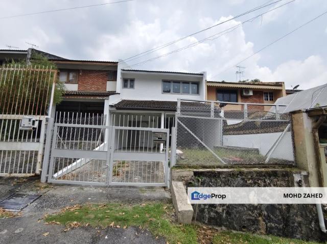 House for sale in Langat, Selangor