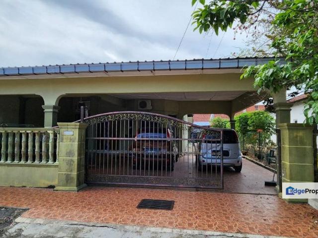 House for sale in Pekan, Pahang