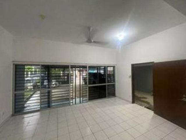 Residential House for rent in Kota Kinabalu, Bahagian Pantai Barat