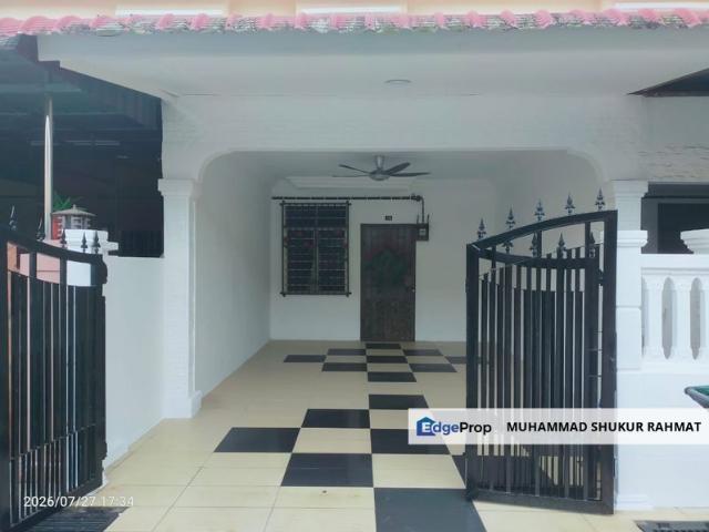 House for sale in Pekan Nanas, Johor