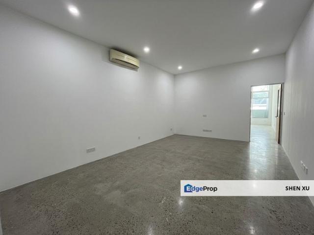 Shop for rent in Petaling, Subang Jaya