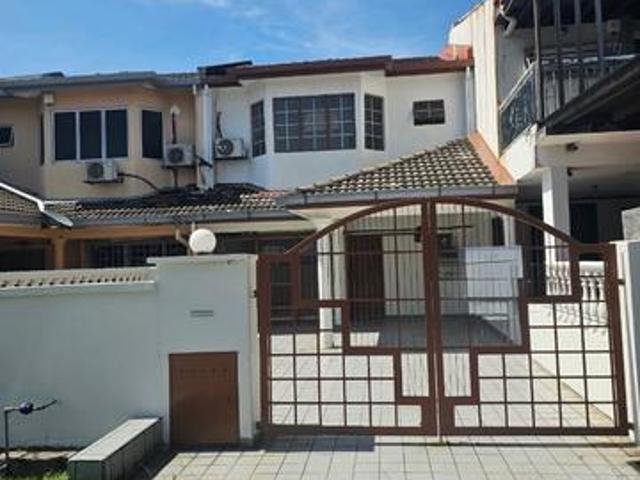 Terraced House for sale in Country Heights Damansara, Kuala Lumpur
