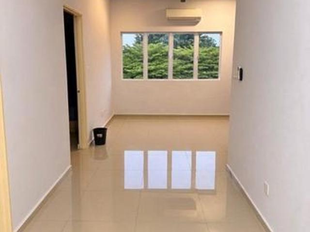Apartment for sale in Bandar Kinrara, Majlis Bandaraya Subang Jaya